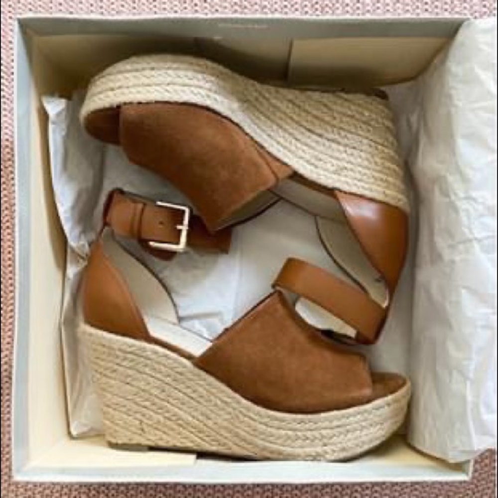 Brand New Marc Fisher Wedge Sandals